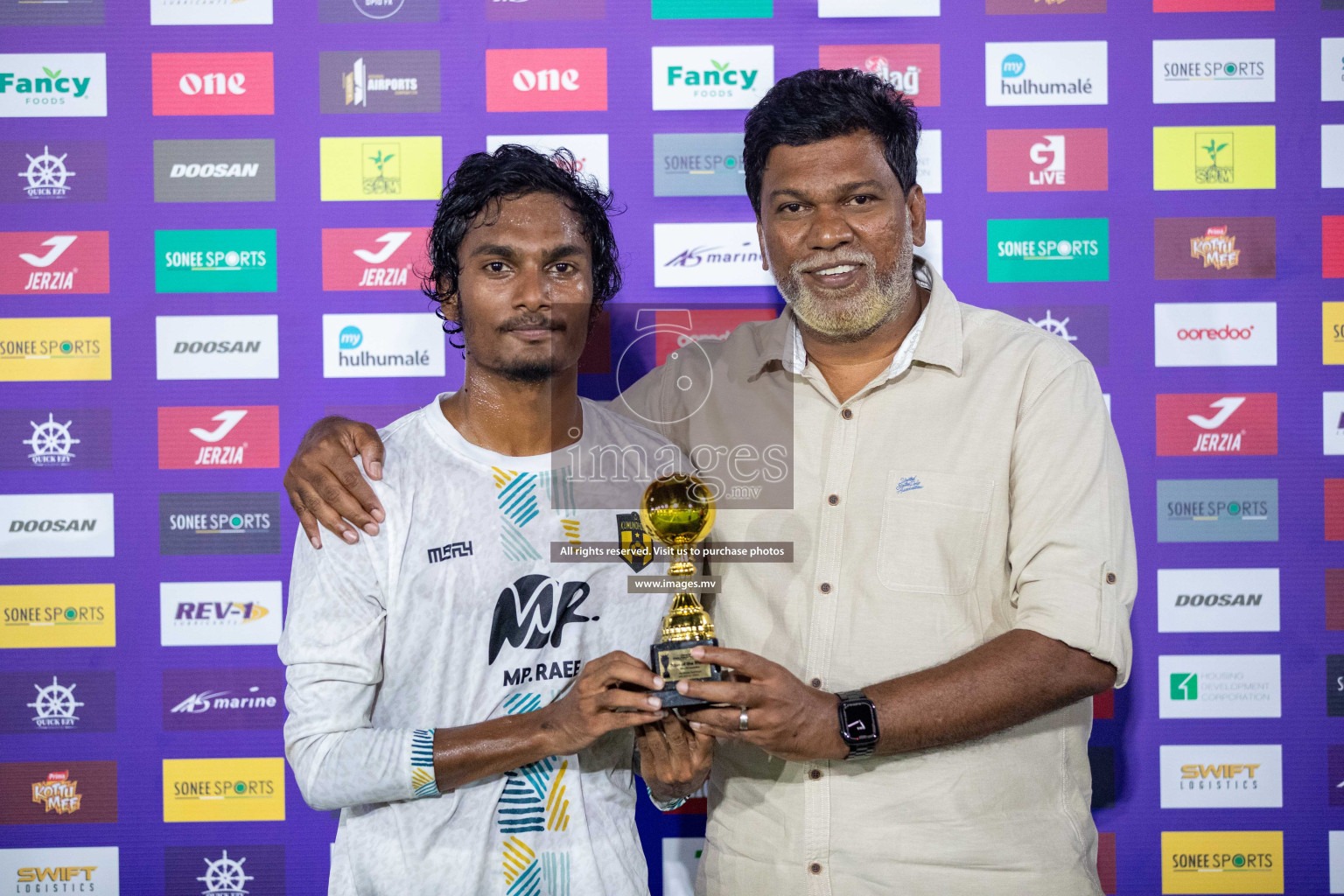 HDh. Finey vs HDh. Kumundhoo in Golden Futsal Challenge 2023 on 05 February 2023 in Hulhumale, Male, Maldives