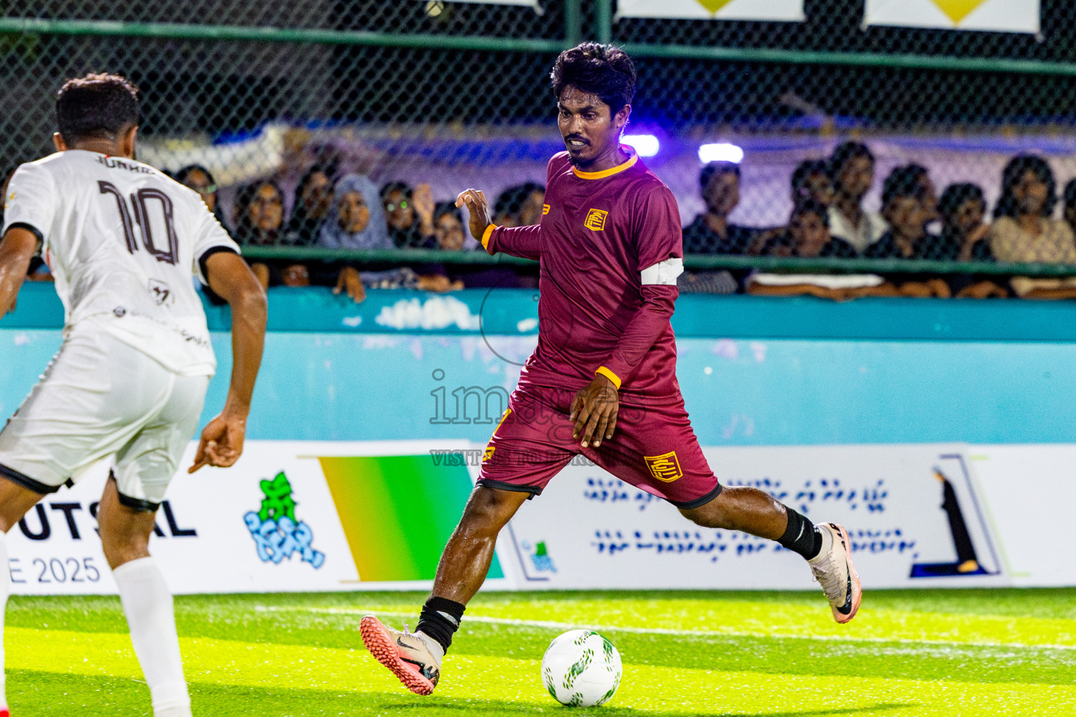 Ifhaams vs Comienzo fc in Semi Finals of Laamehi Dhiggaru Ekuveri Futsal Challenge 2025 was held on Sunday, 27th July 2025, at Dhiggaru Futsal Ground, Dhiggaru, Maldives Photos: Nausham Waheed  / images.mv