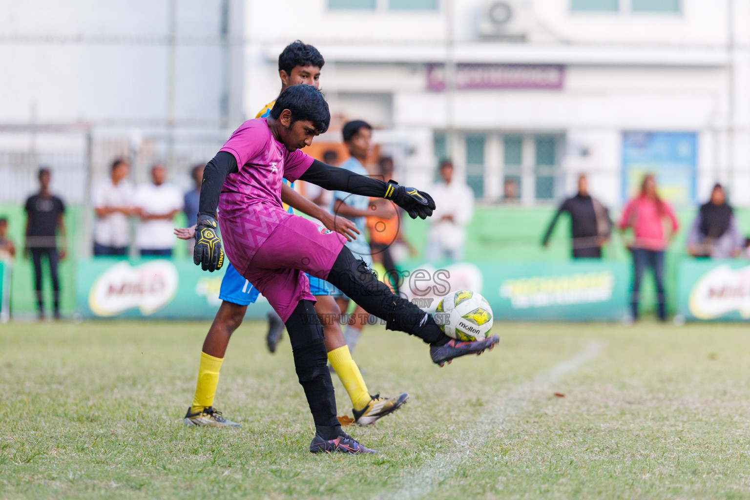 Day 4 of MILO Academy Championship 2025 (U14) was held on Sunday, 2nd November 2025 at Henveiru Football Grounds, Male', Maldives . 
Photos: Hassan Simah / images.mv