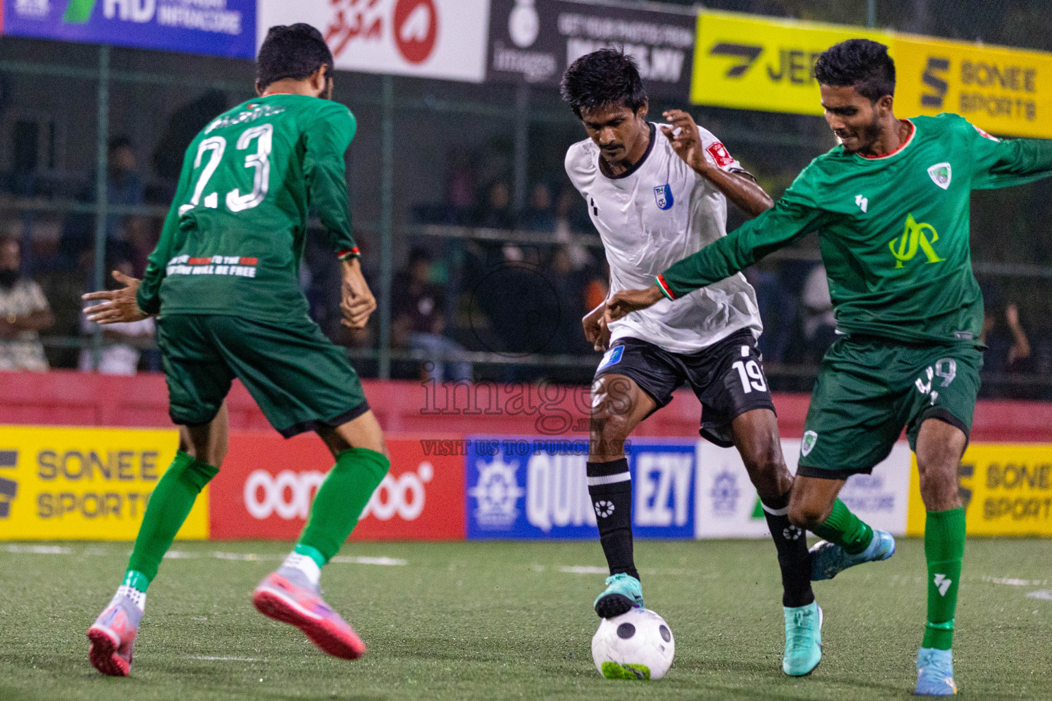 HDh Finey vs HDh Hanimaadhoo in Golden Futsal Challenge 2024 was held on Tuesday, 16th January 2024, in Hulhumale', Maldives
Photos: Ismail Thoriq / images.mv