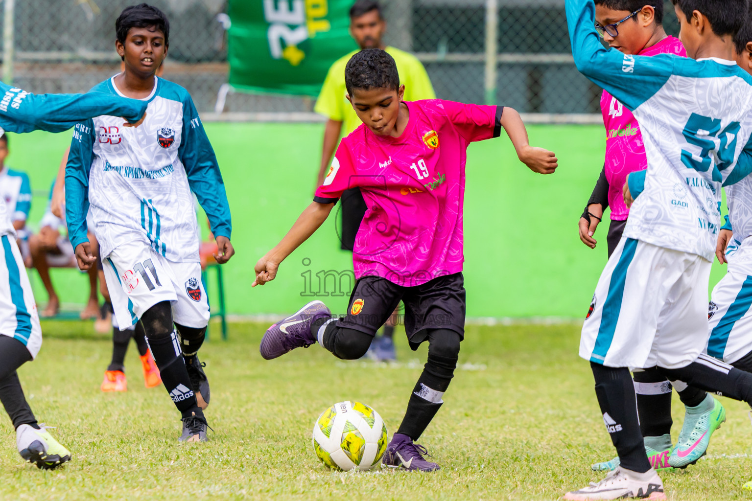 Day 1 of MILO Academy Championship 2025 (U-12) was held at Henveiru Stadium in Male', Maldives on Thursday, 1st May 2025. Photos: Nausham Waheed / images.mv