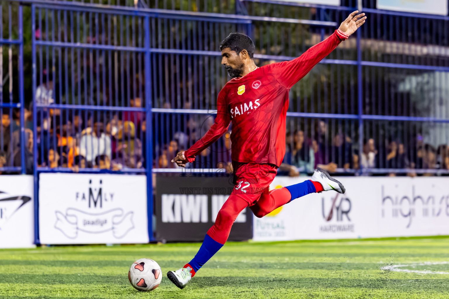 Dhonfan vs Eydhafushi in Day 4 of Better in Baa Futsal Fiesta 2025 Men's division held in B. Eydhafushi, Maldives on Saturday, 8th November 2025. Photos: Nausham Waheed / images.mv
