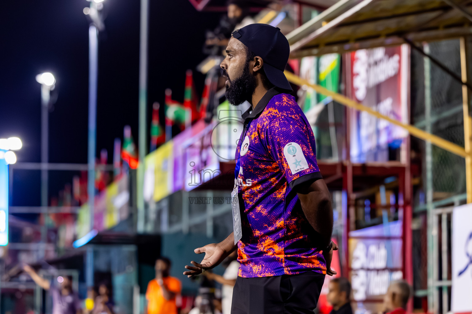 Team Badhahi vs Thauleemee Gulhun in Day 10 of Club Maldives Cup Classic 2025 was held in Rehendi Futsal Ground, Hulhumale', Maldives on Wednesday, 24th September 2025. Photos: Nausham Waheed / images.mv