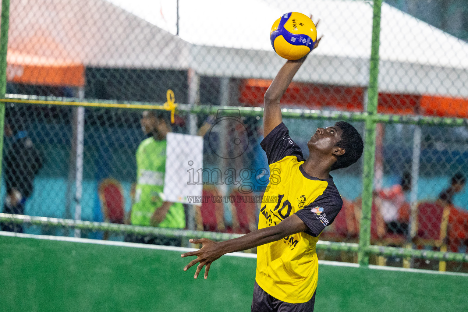 Day 5 of Interschool Volleyball Tournament 2024 was held in Ekuveni Volleyball Court at Male', Maldives on Wednesday, 27th November 2024.
Photos: Ismail Thoriq / images.mv