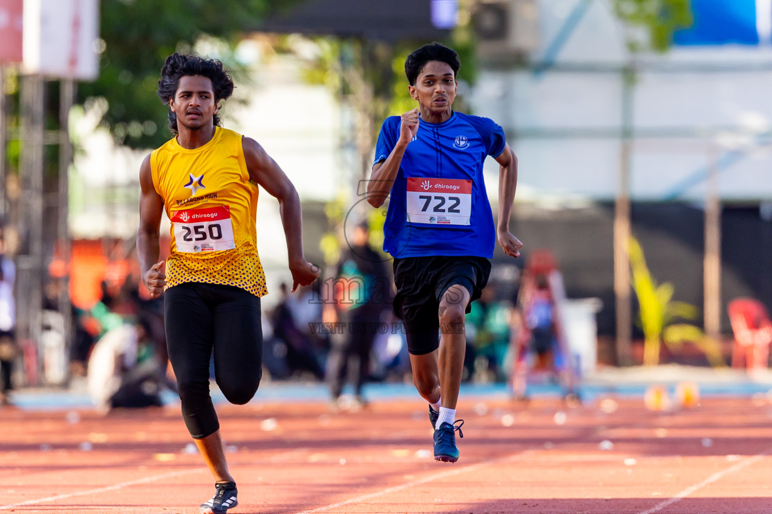 Day 2 of Inter-school Athletics Championship 2025 held in Ekuveni Synthetic Track, Male', Maldives on Tuesday, 07th October 2025. Photos by: Nausham Waheed / Images.mv