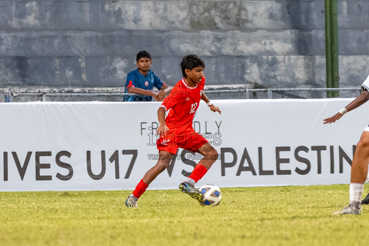 Maldives vs Palestine in an under 17 friendly held in National Football Stadium, Male', Maldives on Thursday, 13 November 2025. 
Photos: Mohamed Mahfooz Moosa / Images.mv