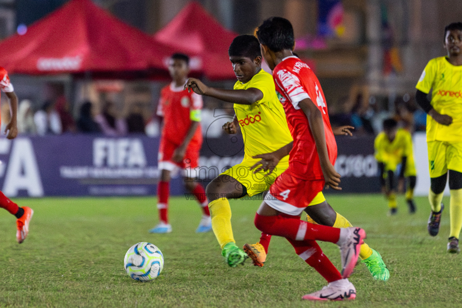 Maziya vs Hurriya (U12) in Day 4 of Dhivehi Youth League 2024 held at Henveiru Stadium on Thursday, 28th November 2024. Photos: Shuu Abdul Sattar/ Images.mv