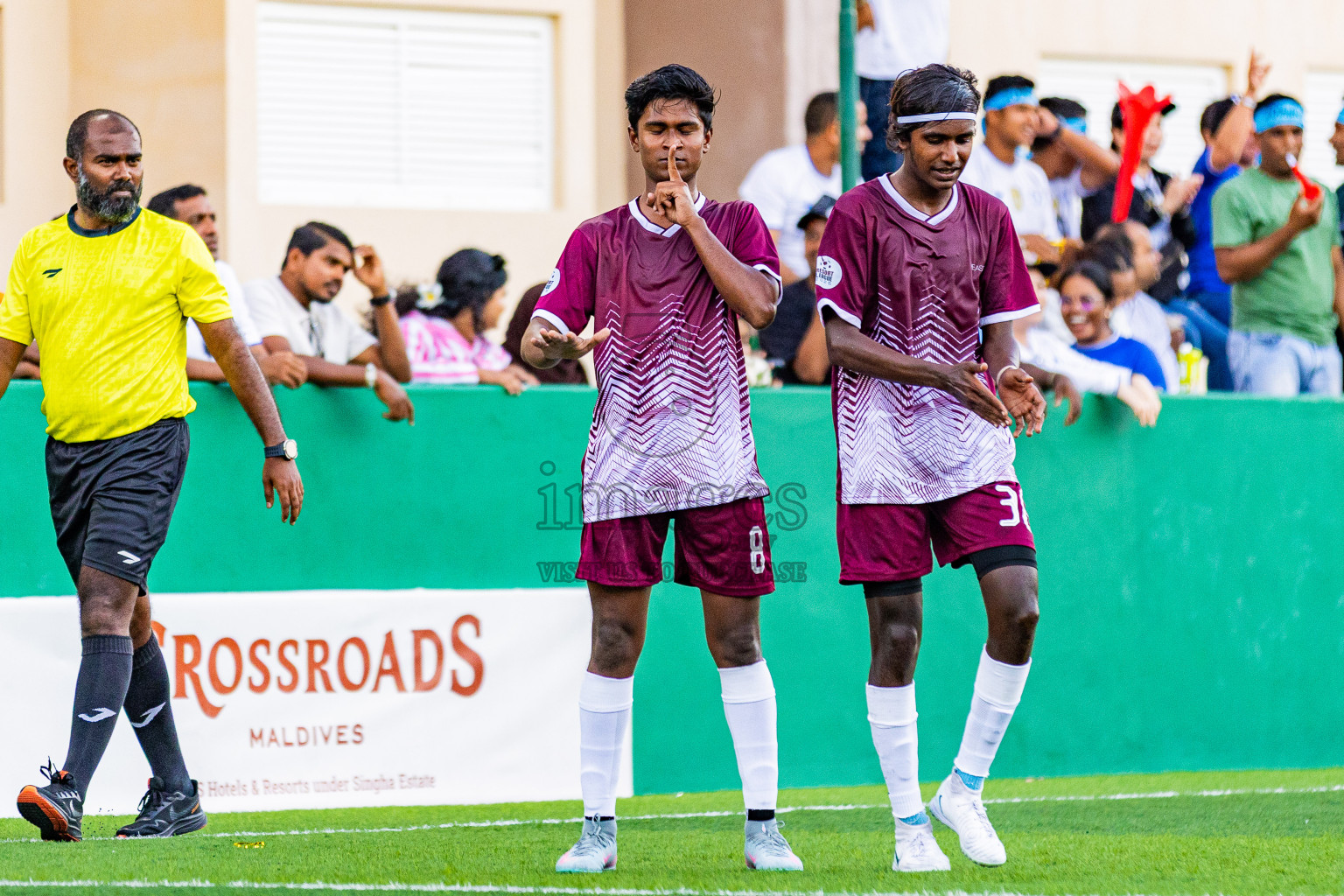 Sun Siyam Olhuveli vs Velassaru in Resort League 2025 (South Male Zone) day 11 was held on Thursday, 9th October 2025 in Crossroads's Maldives, Photos: Areef Adam / images.mv