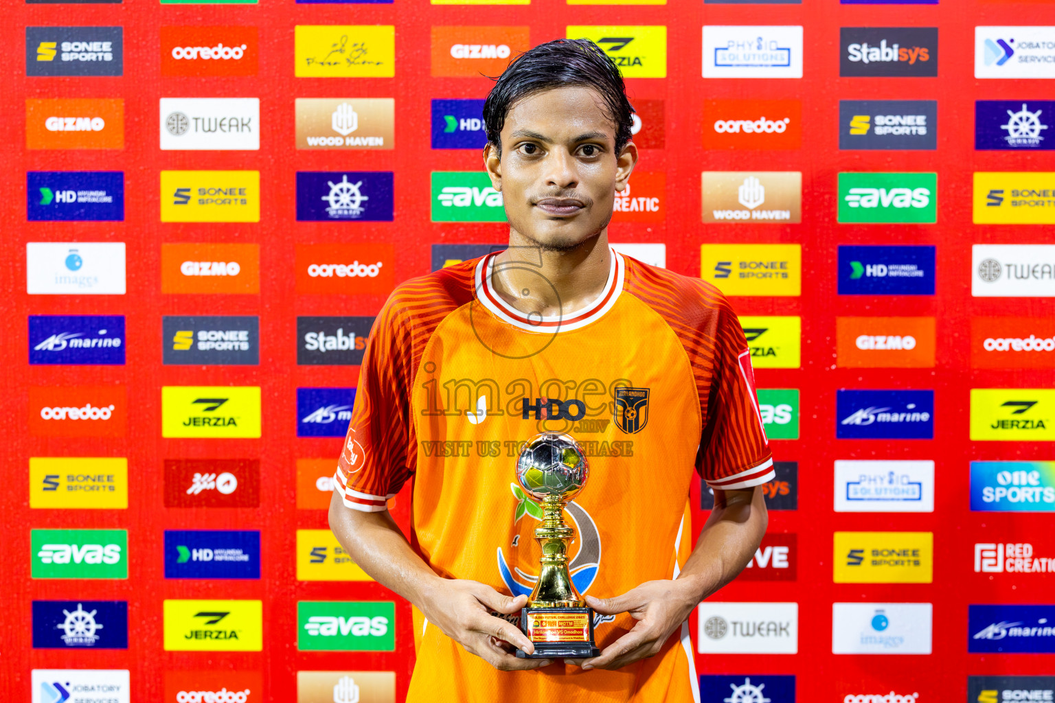 Th Hirilandhoo vs Th Omadhoo in Atoll Round Semi Final on Day 22 of Golden Futsal Challenge 2025 was held on Sunday , 26th January 2025, in Hulhumale', Maldives.
Photos: Ismail Thoriq / images.mv