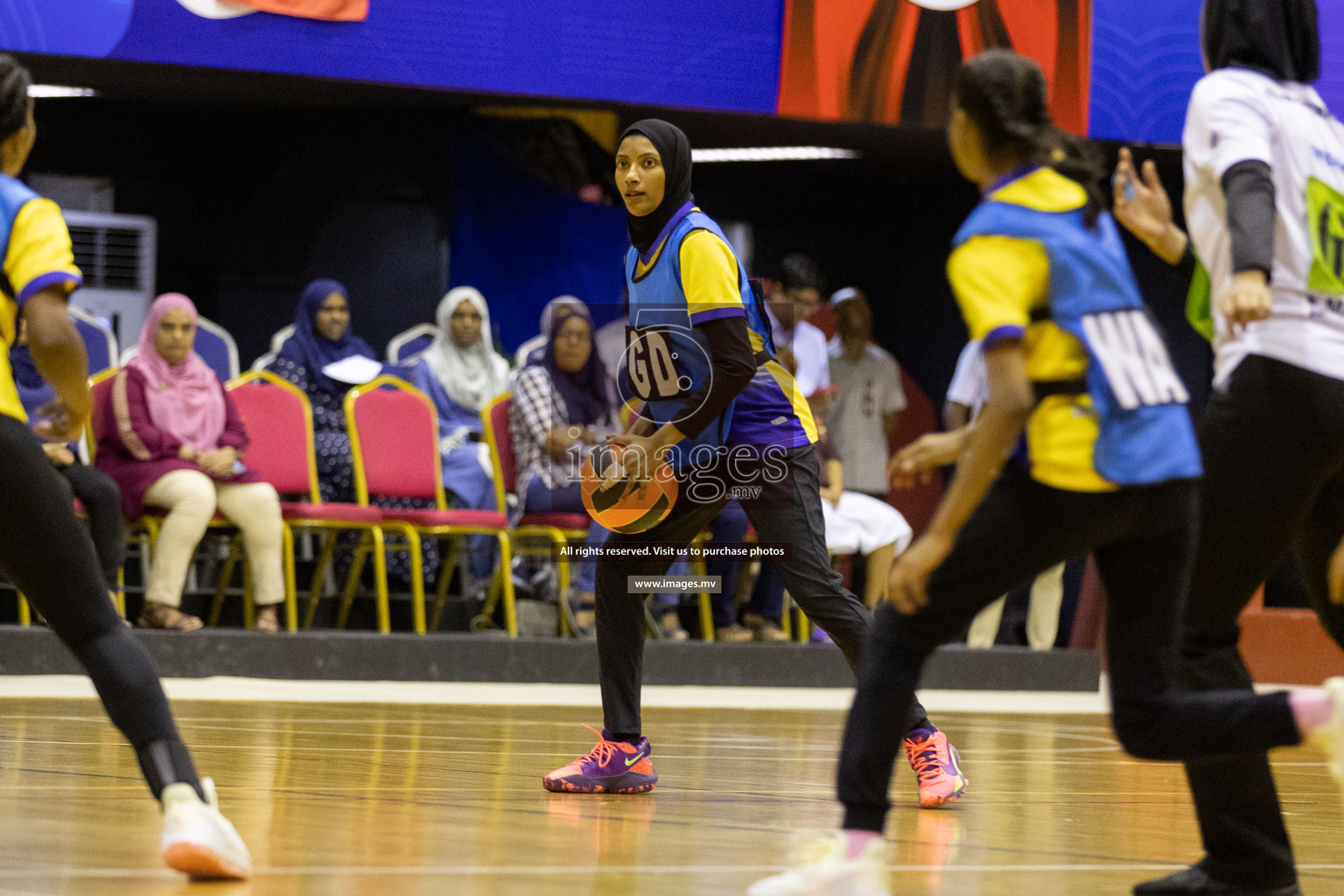 Club Green Streets vs Kulhudhufushi Y&RC in the 1st Division Final of Milo National Netball Tournament 2022 on 22nd July 2022 held in Social Center, Male', Maldives. Photographer: Shuu / images.mv