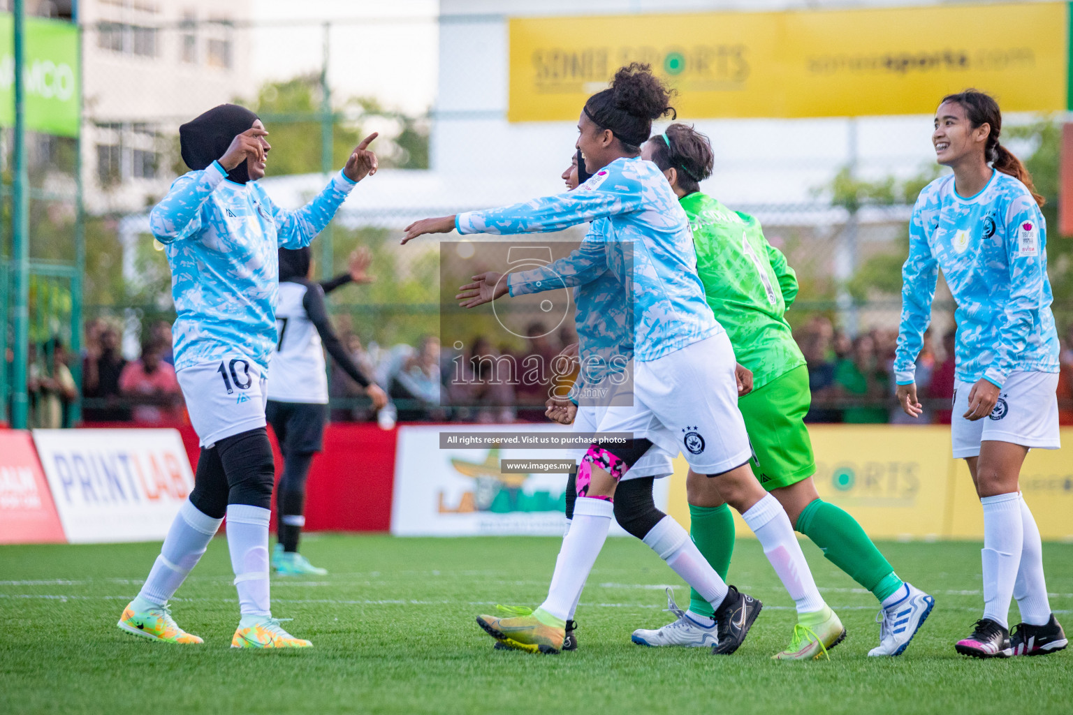 MPL vs DSC in Eighteen Thirty Women's Futsal Fiesta 2022 was held in Hulhumale', Maldives on Monday, 17th October 2022. Photos: Hassan Simah, Mohamed Mahfooz Moosa / images.mv