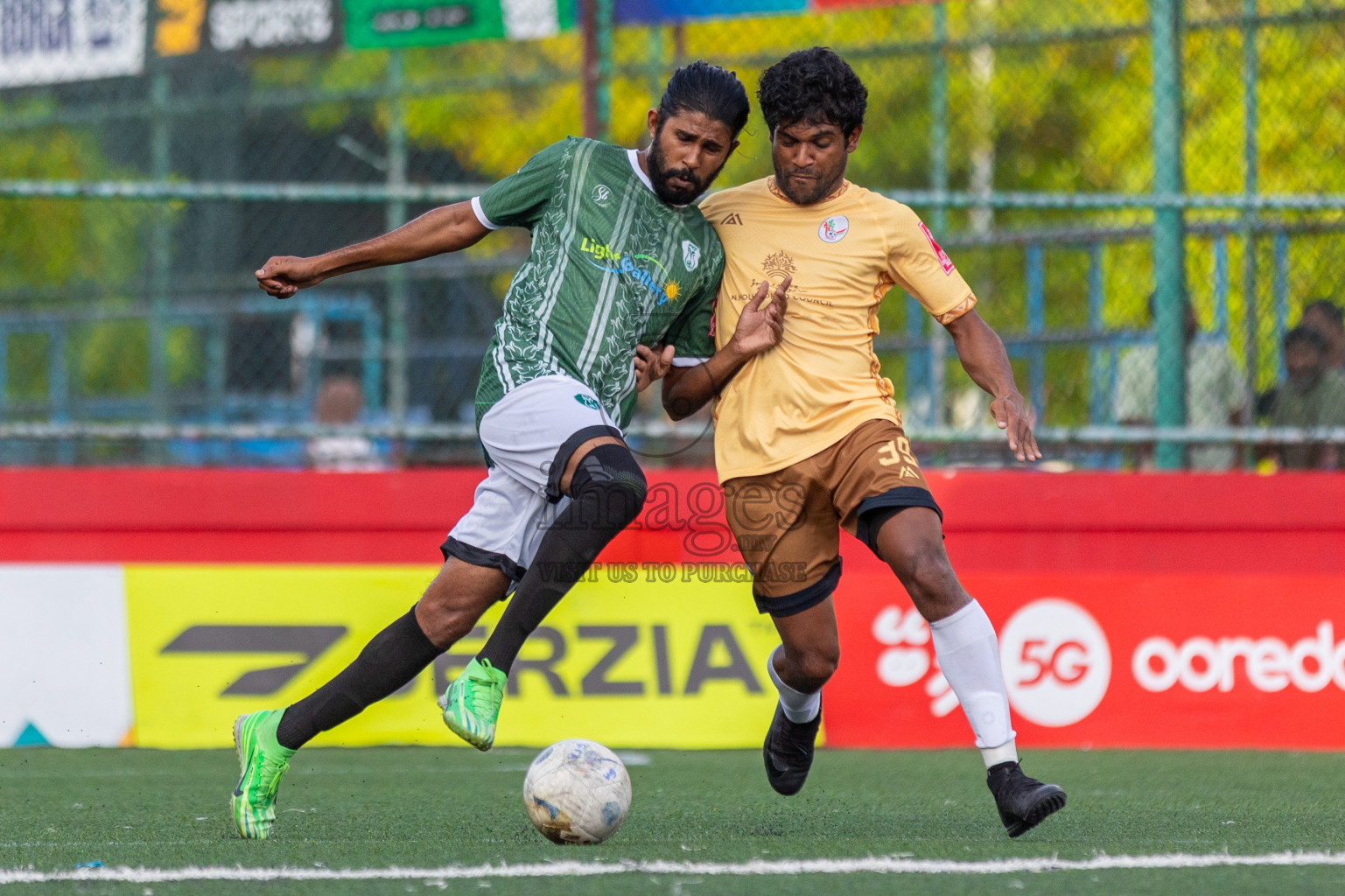 N. Holhudhoo vs N.Miladhoo in Day 16 of Golden Futsal Challenge 2025 was held on Monday, 20th January 2025, in Hulhumale', Maldives. Photos: Ismail Thoriq / images.mv