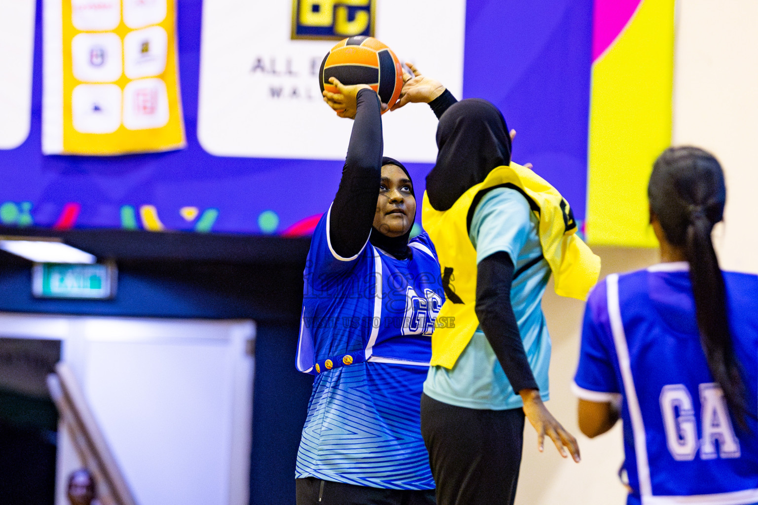 MV Netters vs Kulhudhuhfushi Youth & Recreation Club in Day 5 of 21st National Netball Tournament was held in Social Canter at Male', Maldives on Monday, 20th May 2024. Photos: Nausham Waheed / images.mv