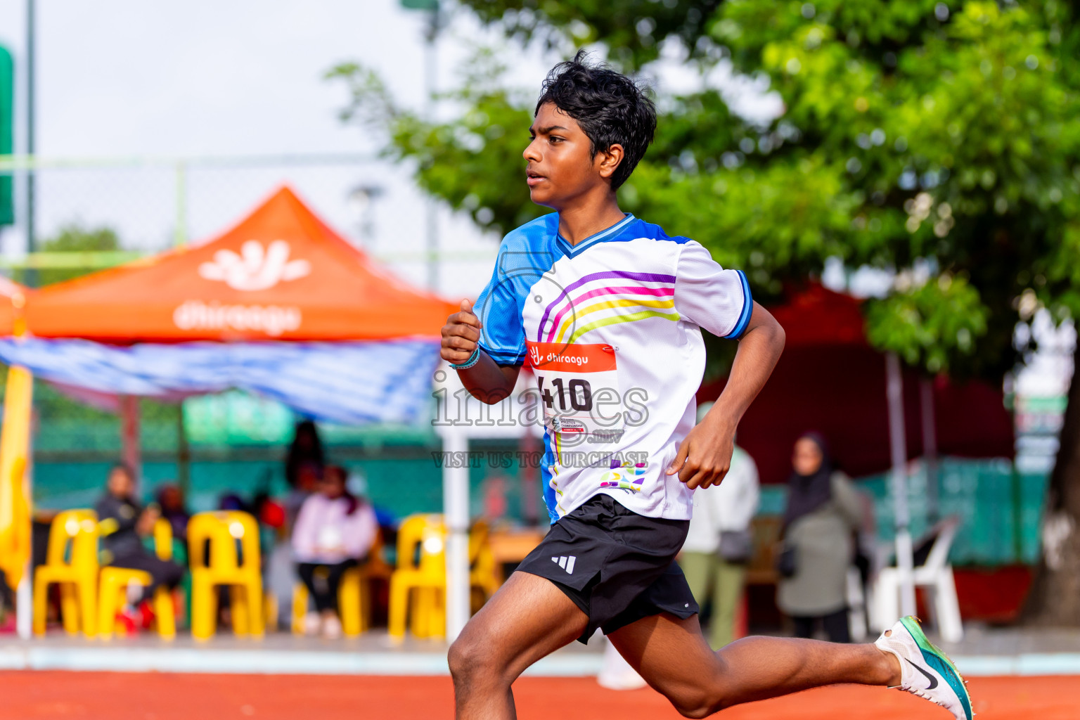 Day 5 of Inter-school Athletics Championship 2025 held in Ekuveni Synthetic Track, Male', Maldives on Saturday, 11th October 2025. Photos by: Nausham Waheed / Images.mv