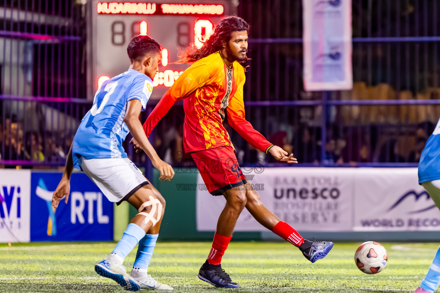 Kudarikilu vs Thulhaadhoo in Day 6 of Better in Baa Futsal Fiesta 2025 Men's division held in B. Eydhafushi, Maldives on Monday, 10th November 2025. Photos: Nausham Waheed / images.mv
