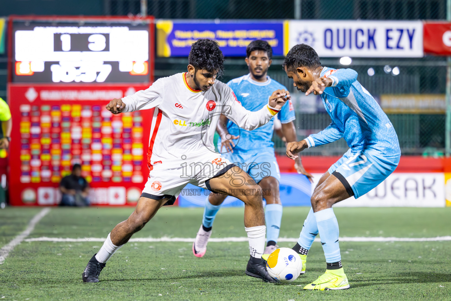 HA Dhidhdhoo vs HA Maarandhoo in Haa Alifu Atoll Semi Final on Day 23 of Golden Futsal Challenge 2025 was held on Monday , 27th January 2025, in Hulhumale', Maldives.
Photos: Ismail Thoriq / images.mv