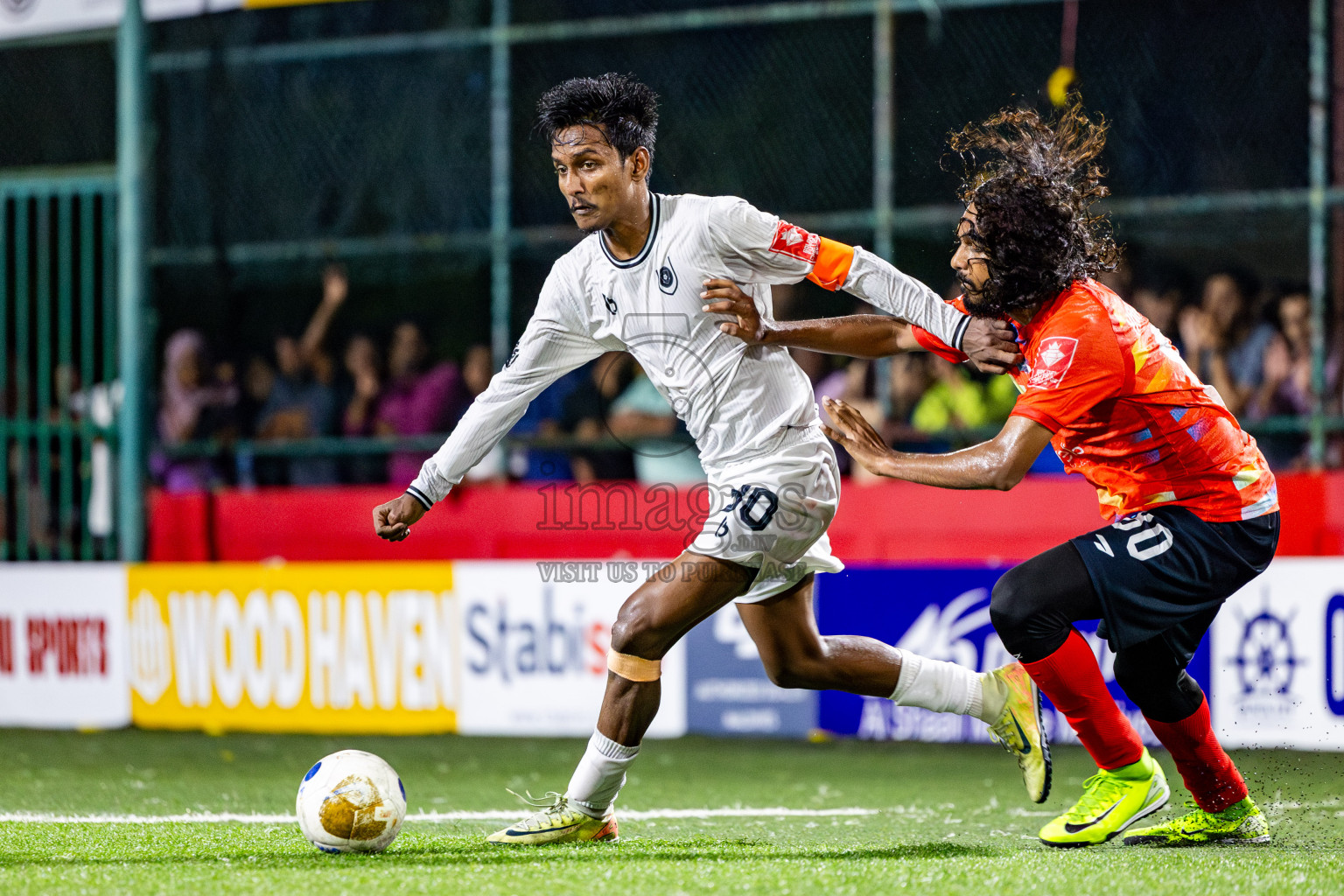 SH Kanditheemu vs R Dhuvaafaru in Zone round Day 27 of Golden Futsal Challenge 2025 was held on Friday , 31st January 2025, in Hulhumale', Maldives. Photos: Nausham Waheed / images.mv