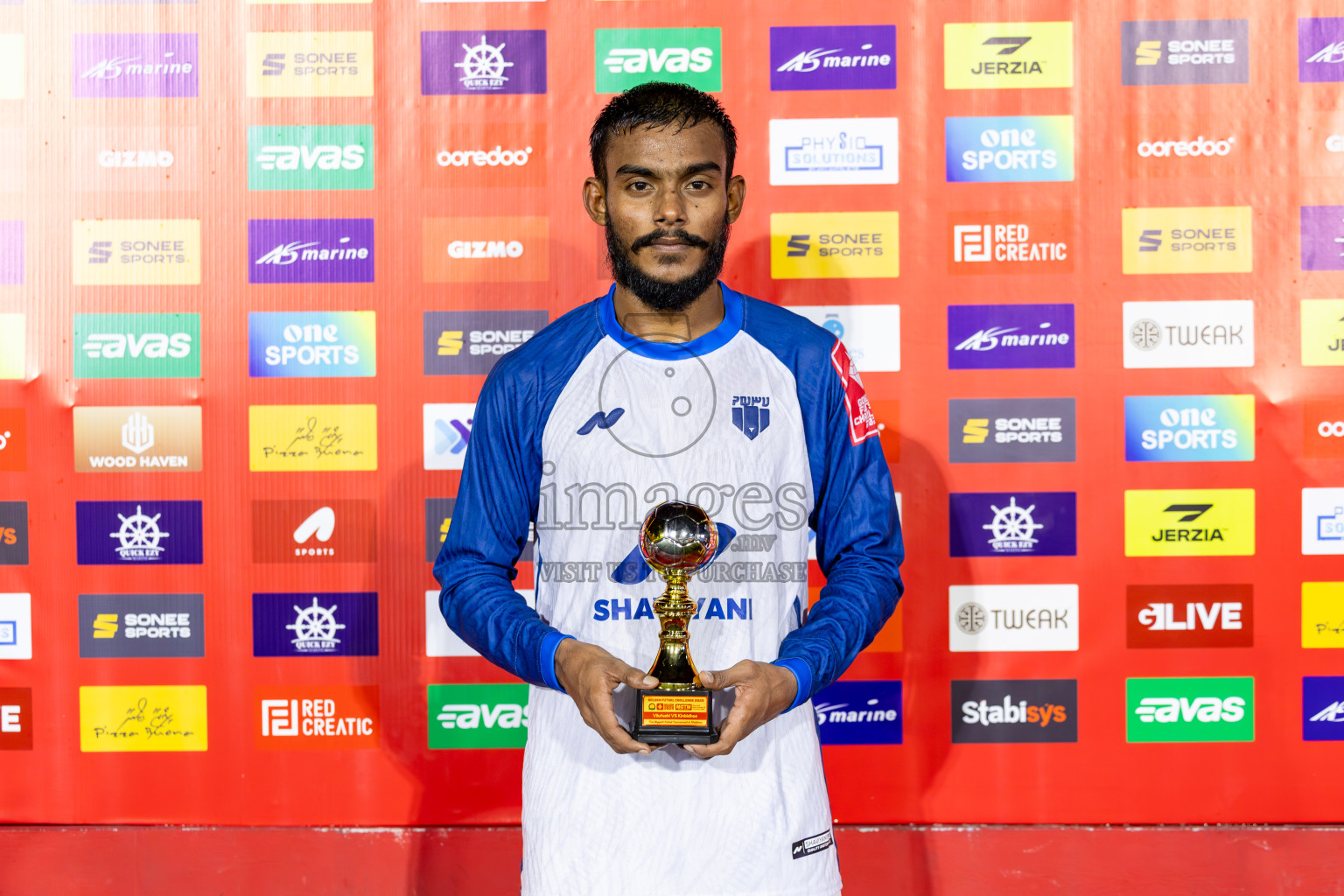 Th Vilufushi vs Th Kinbidhoo in Day 10 of Golden Futsal Challenge 2025 was held on Tuesday, 14th January 2025, in Hulhumale', Maldives Photos: Ismail Thoriq / images.mv