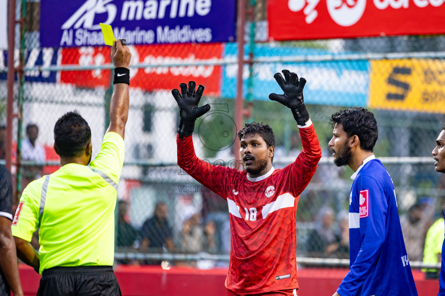 Th. Gaadhiffushi VS Th. Veymandoo in Day 14 of Golden Futsal Challenge 2025 was held on Saturday, 18th January 2025, in Hulhumale', Maldives. 
Photos: Hassan Simah / images.mv