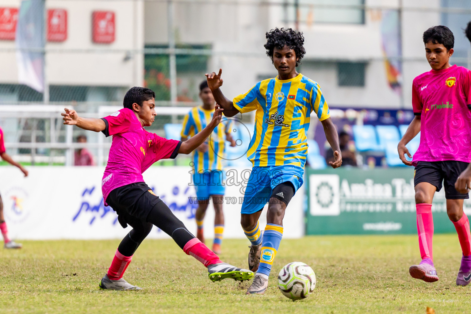 Club Valencia vs United Victory (U16) in Day 10 of Dhivehi Youth League 2024 held at Henveiru Stadium on Sunday, 15th December 2024. Photos: Nausham Waheed / Images.mv