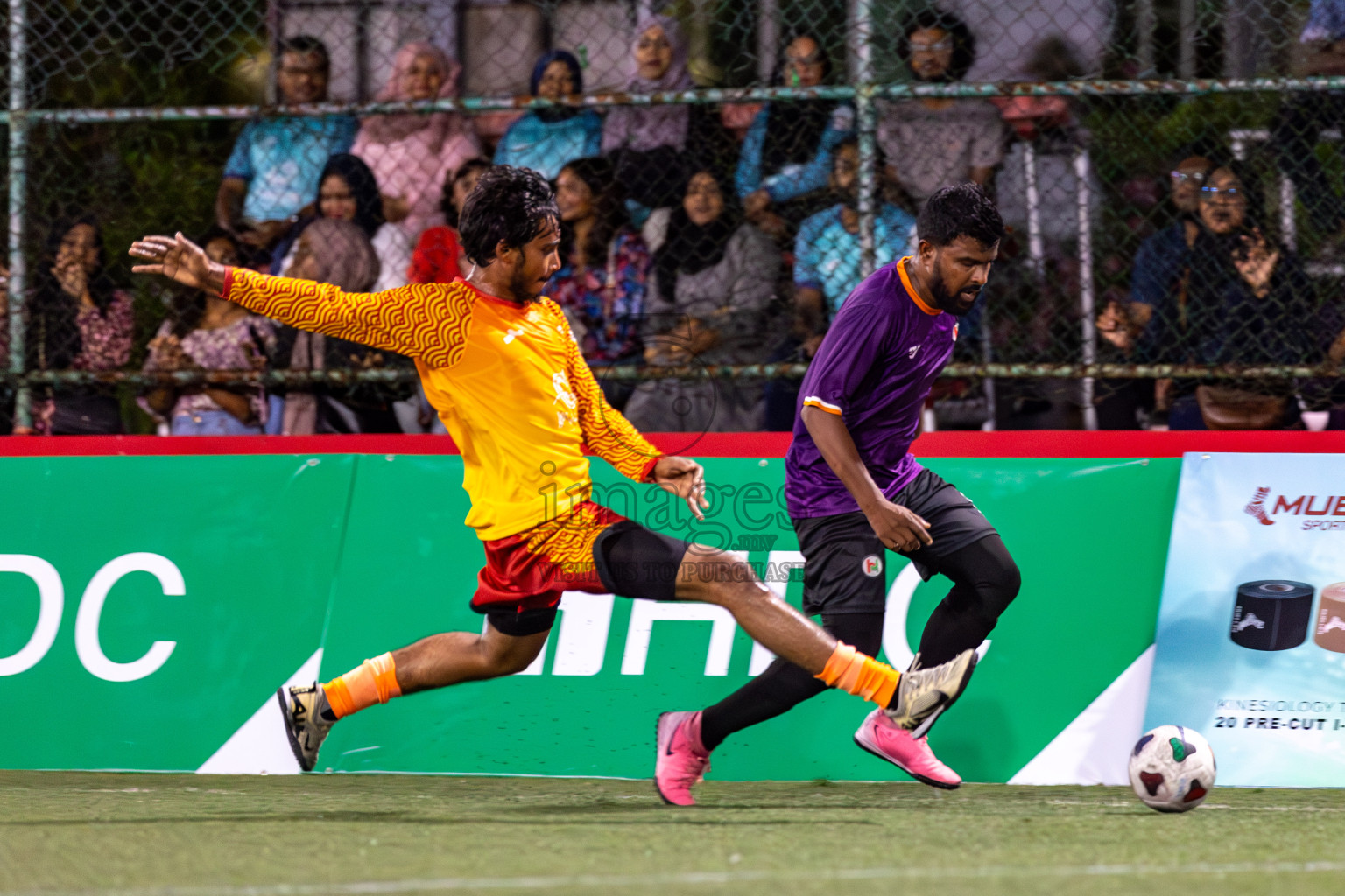 HEALTH RC vs MALDIVES TOURISM CLUB in Club Maldives Classic 2024 held in Rehendi Futsal Ground, Hulhumale', Maldives on Tuesday, 10th September 2024. 
Photos: Mohamed Mahfooz Moosa / images.mv