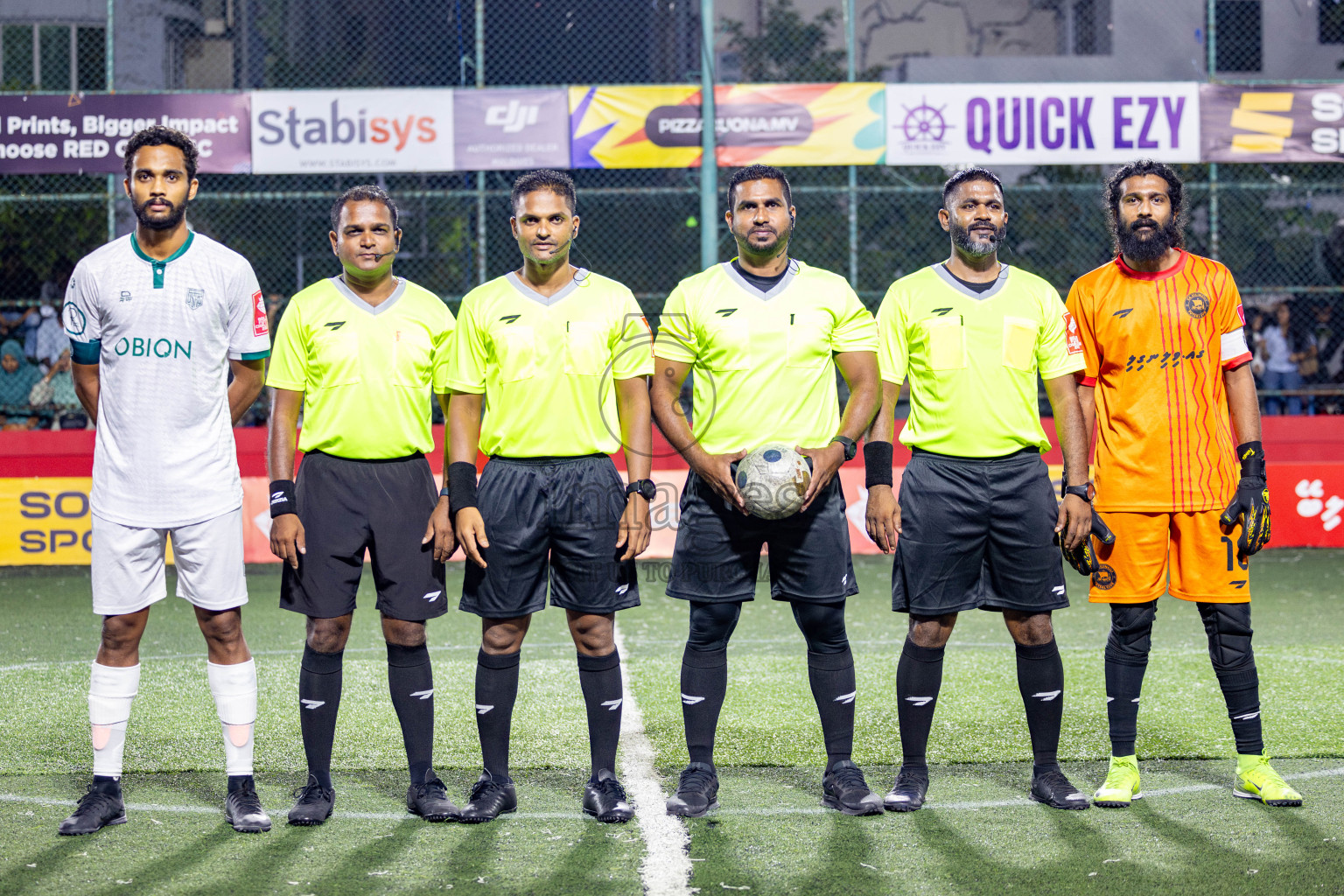 GA. Villingili VS Dhadimagu in zone round on Day 32 of Golden Futsal Challenge 2025 was held on Wednesday , 5th February 2025, in Hulhumale', Maldives. 
Photos: Hassan Simah / images.mv