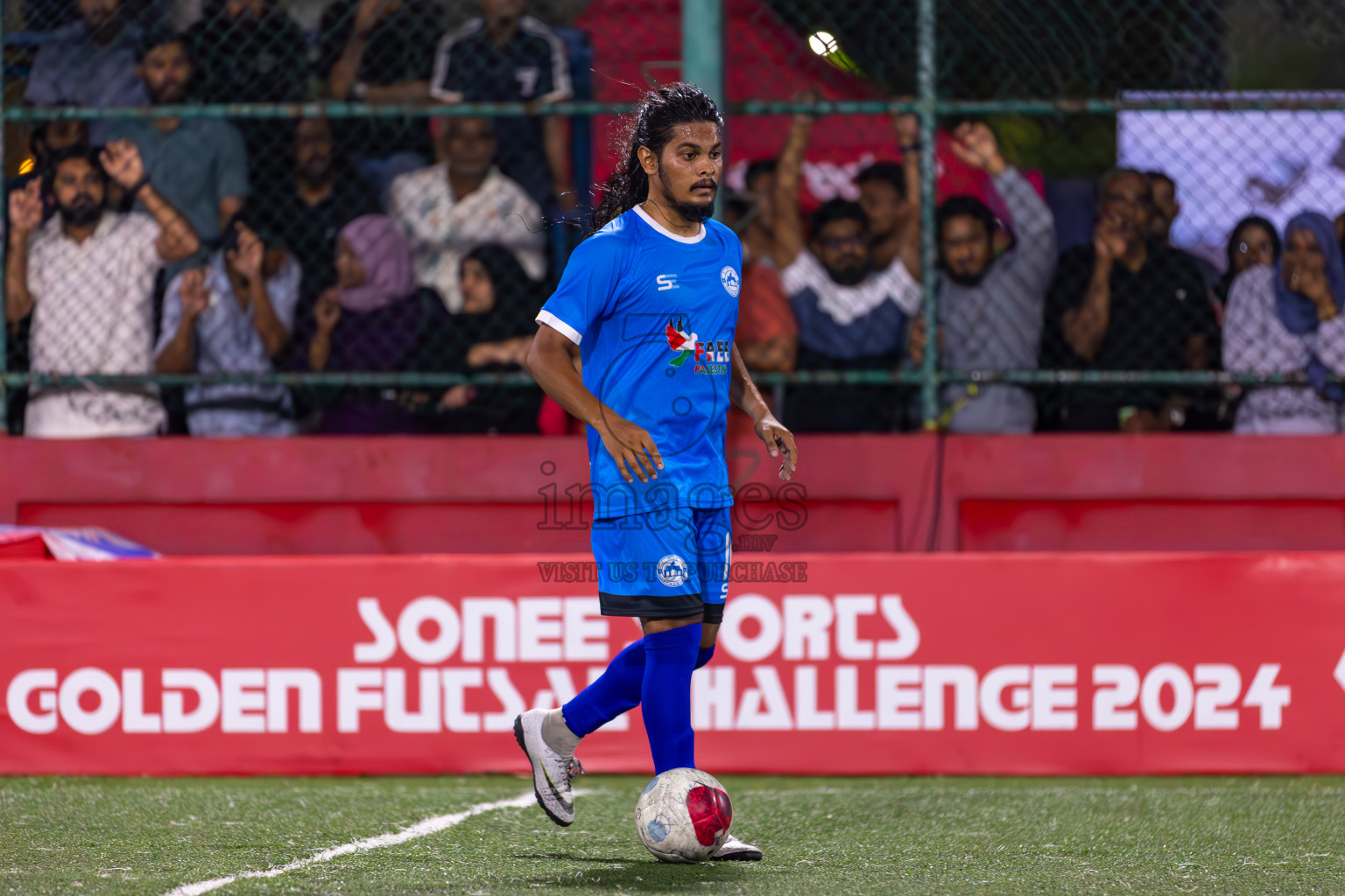 Th Veymandoo vs Th Hirilandhoo in Day 11 of Golden Futsal Challenge 2024 was held on Thursday, 25th January 2024, in Hulhumale', Maldives
Photos: Ismail Thoriq / images.mv