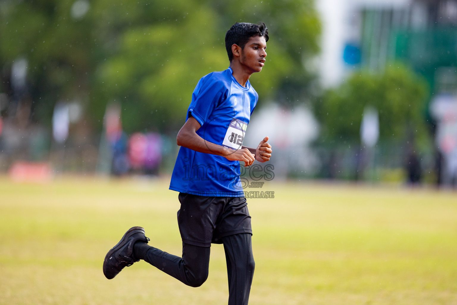 Day 3 of MWSC Interschool Athletics Championships 2024 held in Hulhumale Running Track, Hulhumale, Maldives on Monday, 11th November 2024. 
Photos by: Hassan Simah / Images.mv