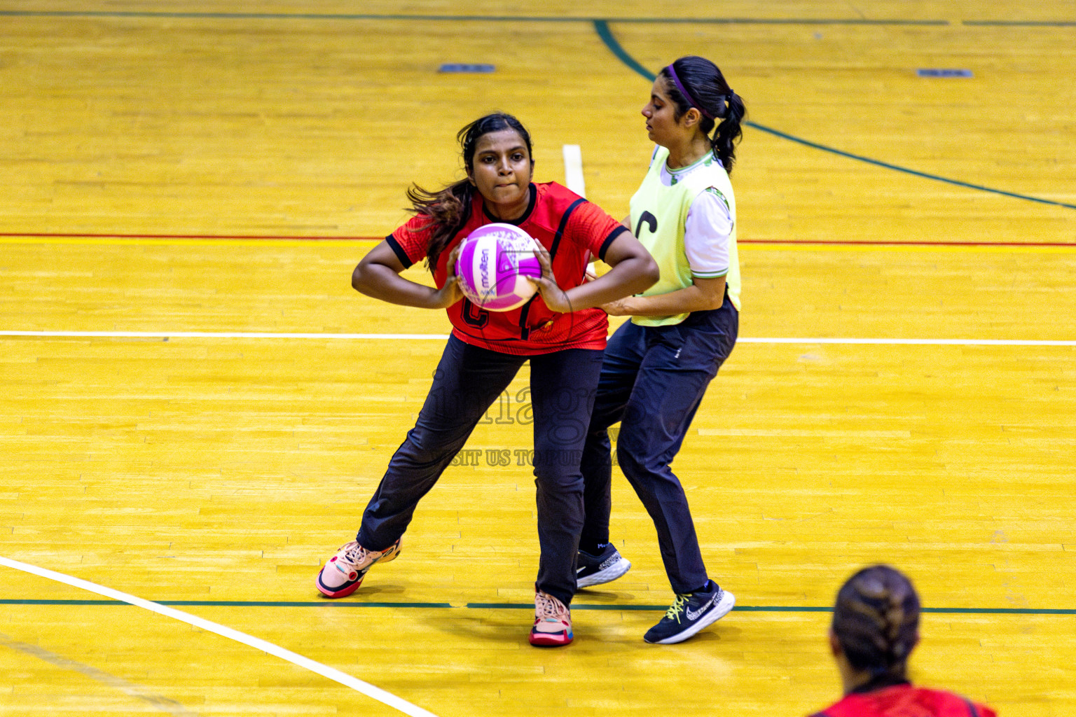 Club Matrix vs Club Green Streets in Division 1 of National Netball Tournament 2025 held in Ekuveni Netball Court at Male', Maldives on Saturday, 24th May 2025. Photos: Hassan Simah / images.mv