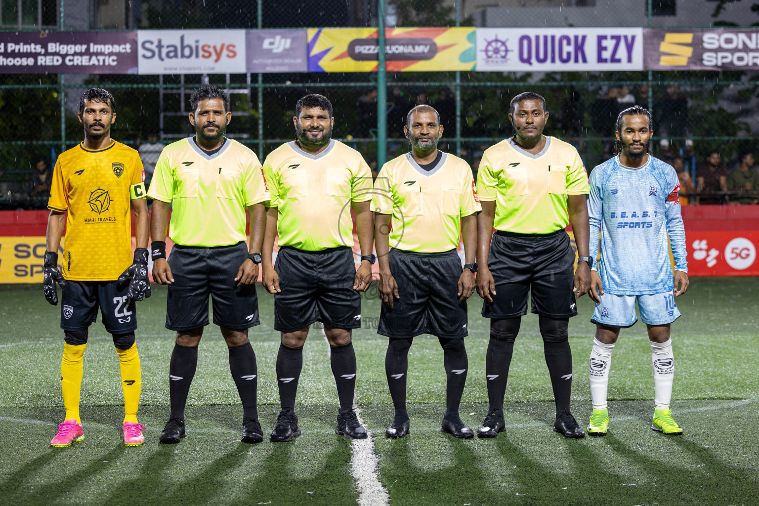 ADh Mahibadhoo VS ADh Kunburudhoo Atoll Round Semi-Final on Day 20 of Golden Futsal Challenge 2025 was held on Friday, 24rd January 2025, in Hulhumale', Maldives. 
Photos: Hassan Simah / images.mv