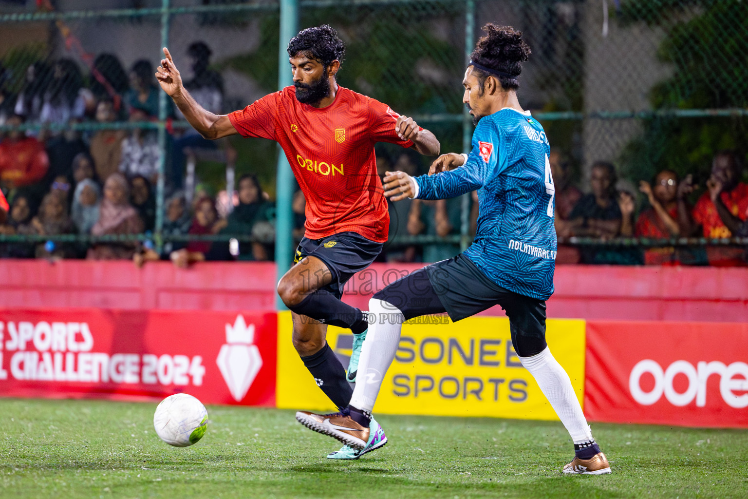 HDh Naivaadhoo vs HDh Nolhivaran on Day 37 of Golden Futsal Challenge 2024 was held on Thursday, 22nd February 2024, in Hulhumale', Maldives
Photos: Mohamed Mahfooz Moosa/ images.mv