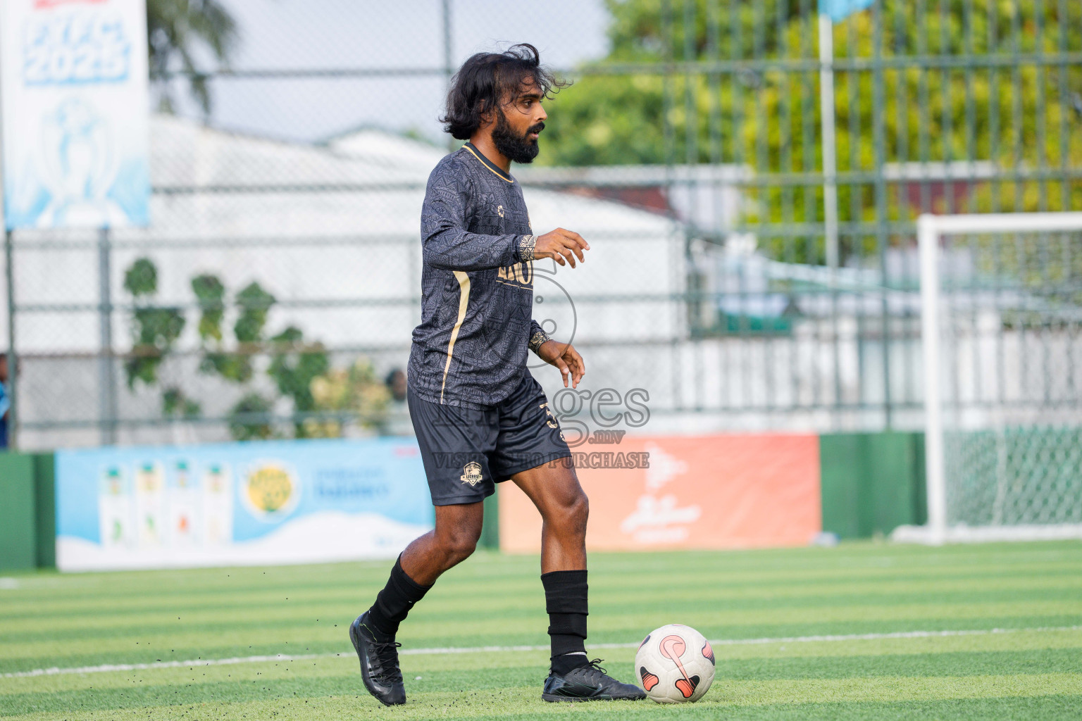 Outreef SC VS Lecrose SC in Day 3 - Fonadhoo Youth Futsal Challenge 2025 held in Fonadhoo Futsal Stadium, L. Fonadhoo, Maldives on Tuesday, 28th October 2025 Photos: Arif Rasheed / images.mv