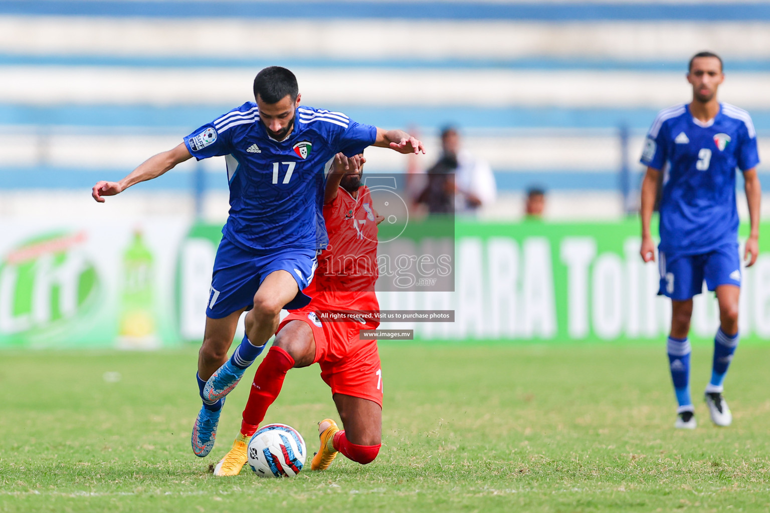 Kuwait vs Bangladesh in the Semi-final of SAFF Championship 2023 held in Sree Kanteerava Stadium, Bengaluru, India, on Saturday, 1st July 2023. Photos: Nausham Waheed, Hassan Simah / images.mv