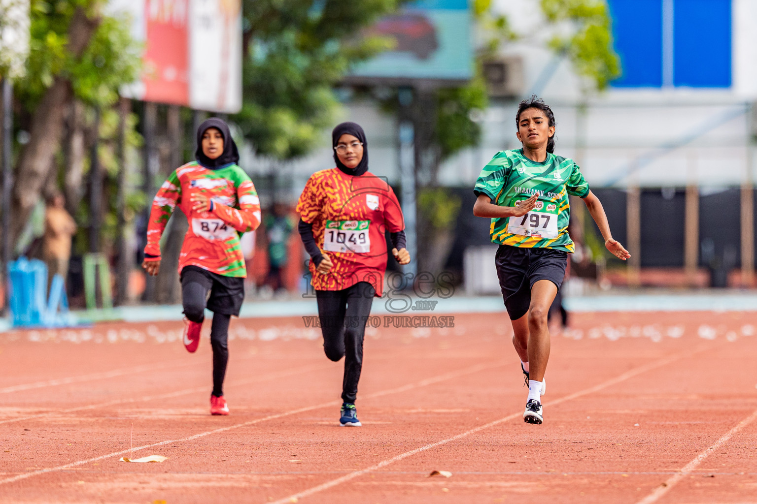 Day 4 of Inter-school Athletics Championship 2025 held in Ekuveni Synthetic Track, Male', Maldives on Thursday, 09th October 2025. Photos by: Areef Adam / Images.mv