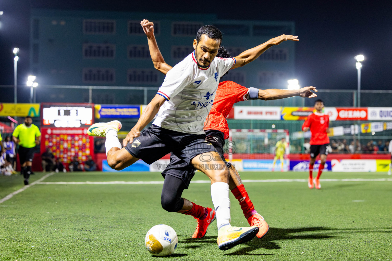 DH Maaenboodhoo vs DH Kudahuvadhoo in Dhaalu Atoll Finals in Day 25 of Golden Futsal Challenge 2025 was held on Wednesday , 28th January 2025, in Hulhumale', Maldives. Photos: Nausham Waheed / images.mv