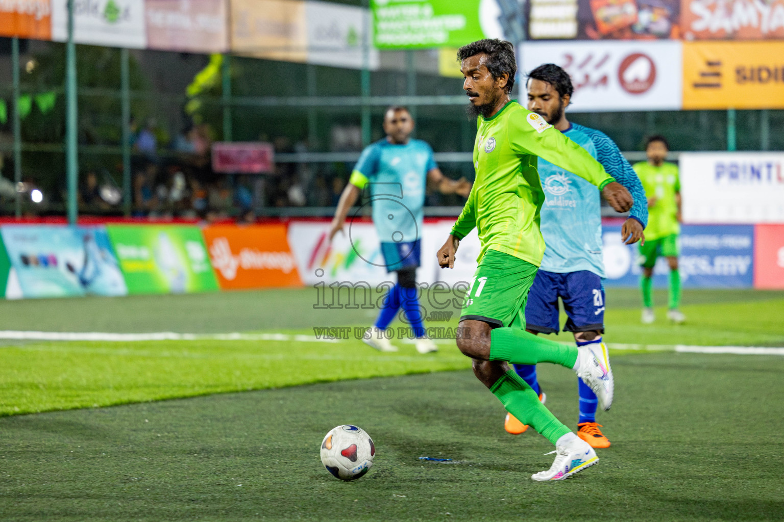 TEAM DJA VS TOURISM CLUB in Club Maldives Classic 2024 held in Rehendi Futsal Ground, Hulhumale', Maldives on Friday, 6th September 2024. 
Photos: Hassan Simah / images.mv