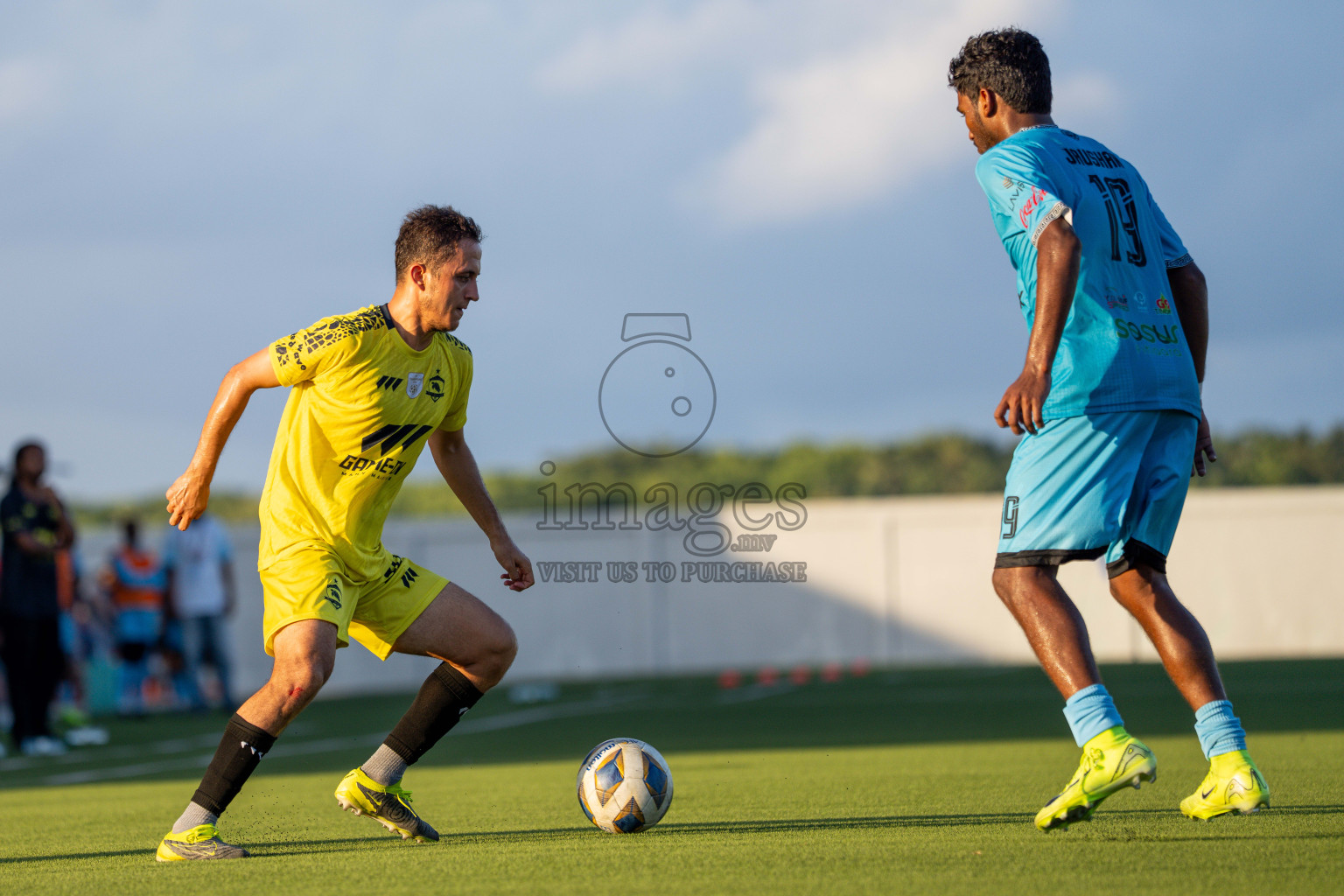 Final Match Irumathi Sports VS Velaa Sports Club in Day 9 of Eydhafushi Cup 2025 held in Eydhafushi Football Stadium at B. Eydhafushi, Maldives on Monday, 15th September 2025. Photos: Arif Rasheed / images.mv