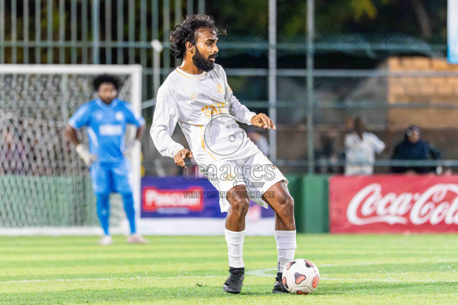 Lecrose VS BGSC in Day 4 - Fonadhoo Youth Futsal Challenge 2025 held in Fonadhoo Futsal Stadium, L. Fonadhoo, Maldives on Wednesday, 29th October 2025 Photos: Arif Rasheed / images.mv