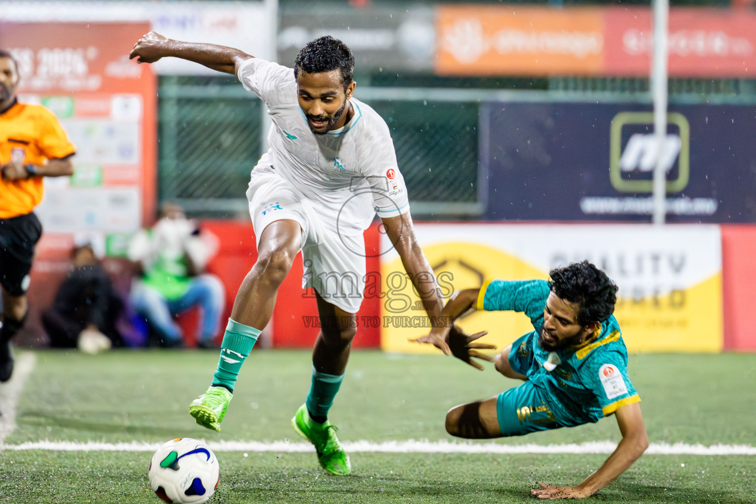 WAMCO vs MPL in Club Maldives Cup 2024 held in Rehendi Futsal Ground, Hulhumale', Maldives on Thursday 26th September 2024. 
Photos: Shuu Abdul Sattar / images.mv