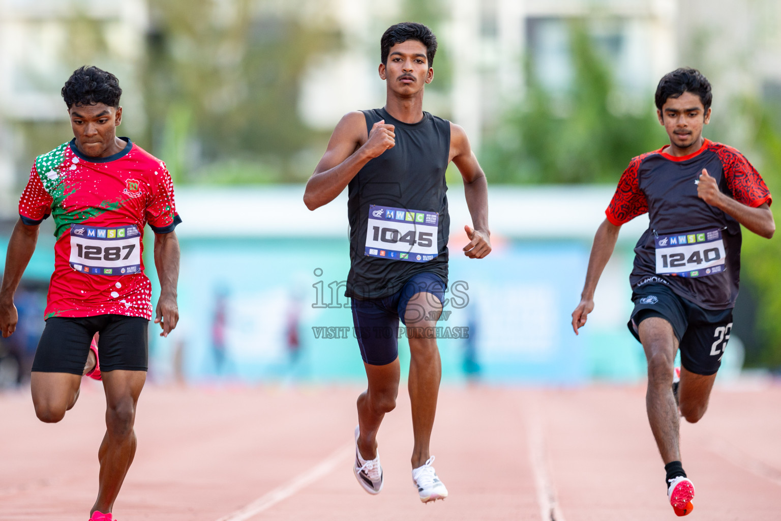 Day 1 of MWSC Interschool Athletics Championships 2024 held in Hulhumale Running Track, Hulhumale, Maldives on Saturday, 9th November 2024. Photos by: Ismail Thoriq / Images.mv