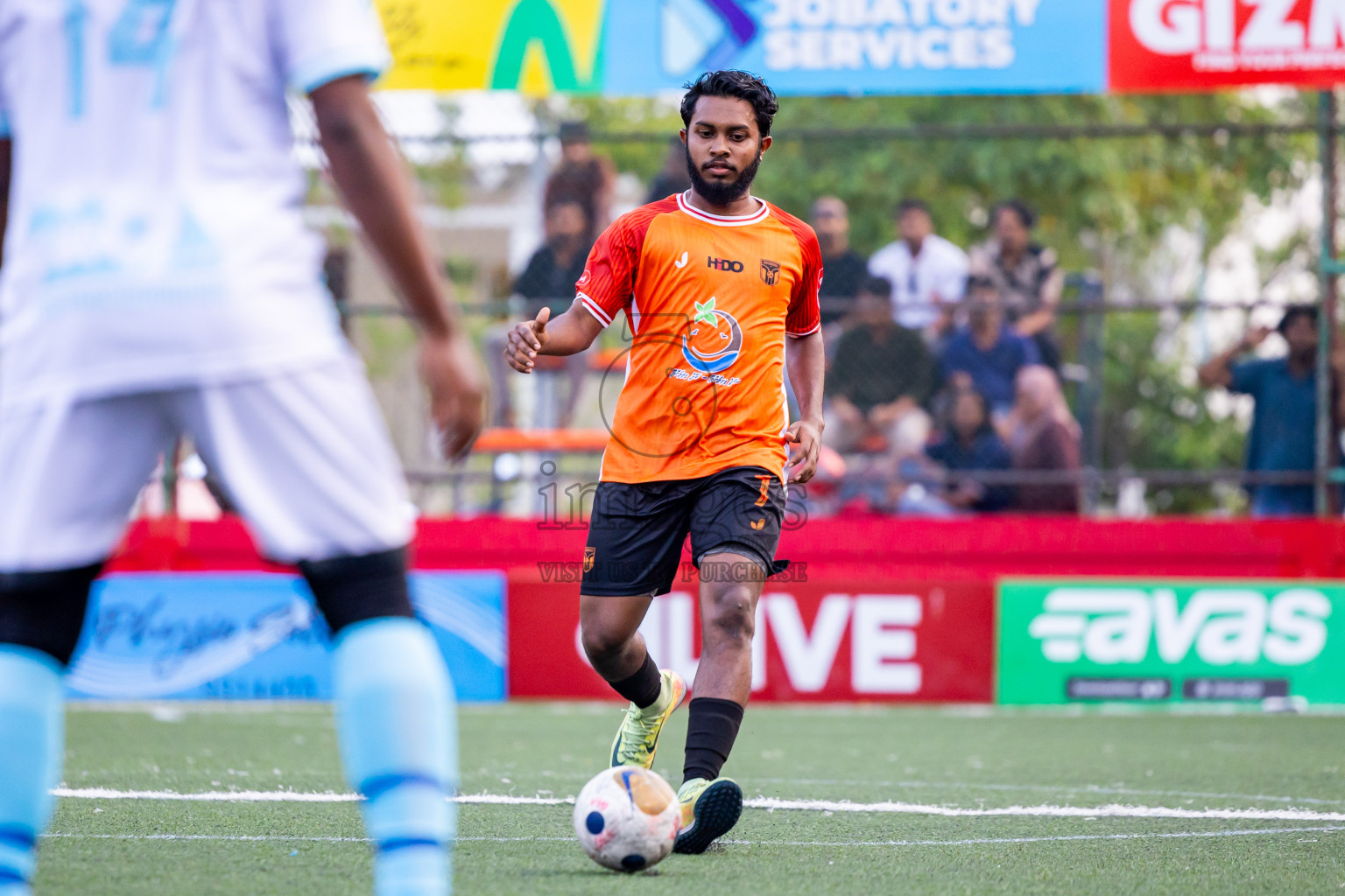 Th Kandoodhoo vs Th Hirilandhoo in Day 14 of Golden Futsal Challenge 2025 was held on Saturday, 18th January 2025, in Hulhumale', Maldives. Photos: Nausham Waheed / images.mv