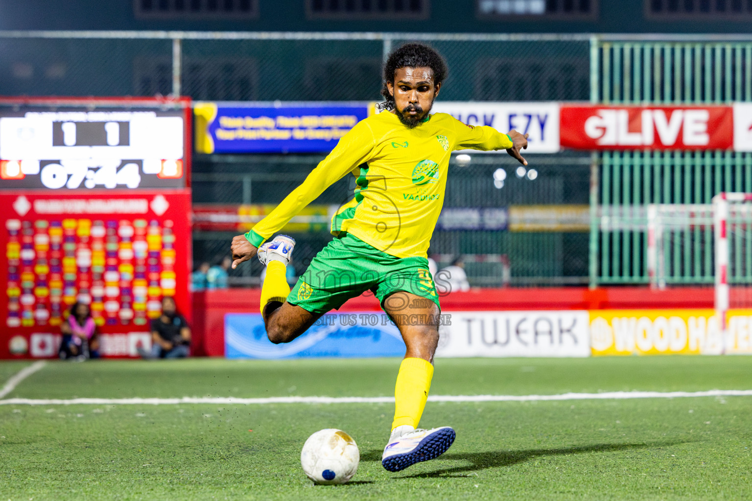 Gdh Vaadhoo vs GA Dhevvadhoo in zone round on Day 32 of Golden Futsal Challenge 2025 was held on Wednesday , 5th February 2025, in Hulhumale', Maldives. Photos: Nausham Waheed / images.mv