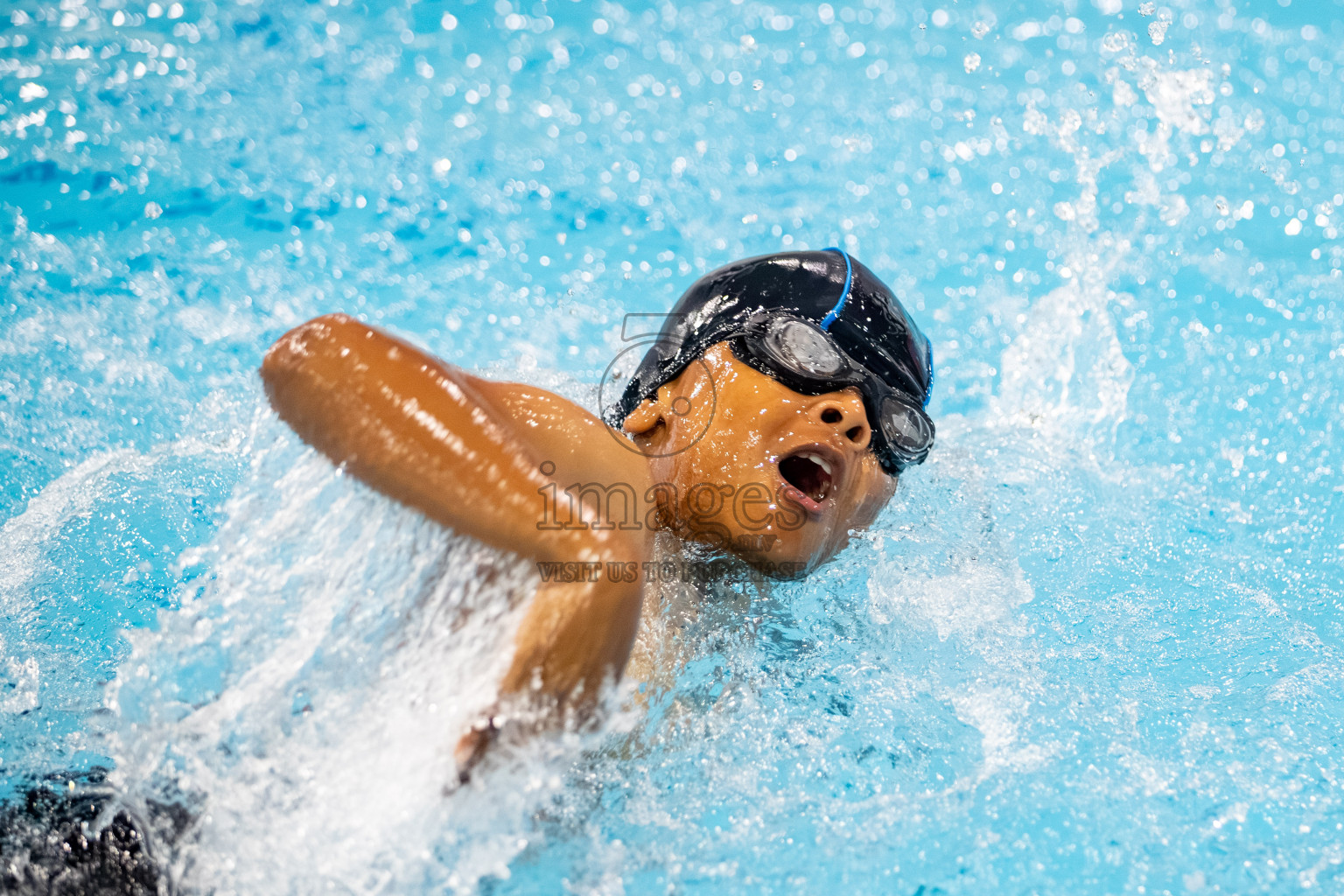 Day 3 of BML 6th National Kids Swimming Kids Festival 2025 held in Hulhumale', Maldives on Wednesday, 5th November 2024. 

Photos: Hassan Simah / images.mv