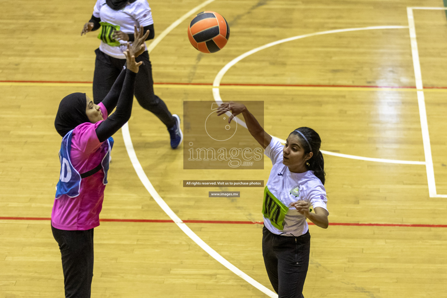 Sports Club Shining Star vs Club Green Streets in the Milo National Netball Tournament 2022 on 17 July 2022, held in Social Center, Male', Maldives. Photographer: Hassan Simah / Images.mv