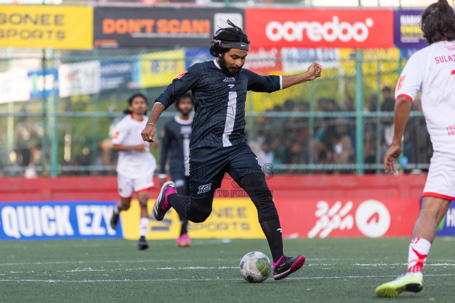 F Feeali VS F Dharanboodhoo in Day 13 of Golden Futsal Challenge 2024 was held on Saturday, 27th January 2024, in Hulhumale', Maldives Photos: Nausham Waheed / images.mv