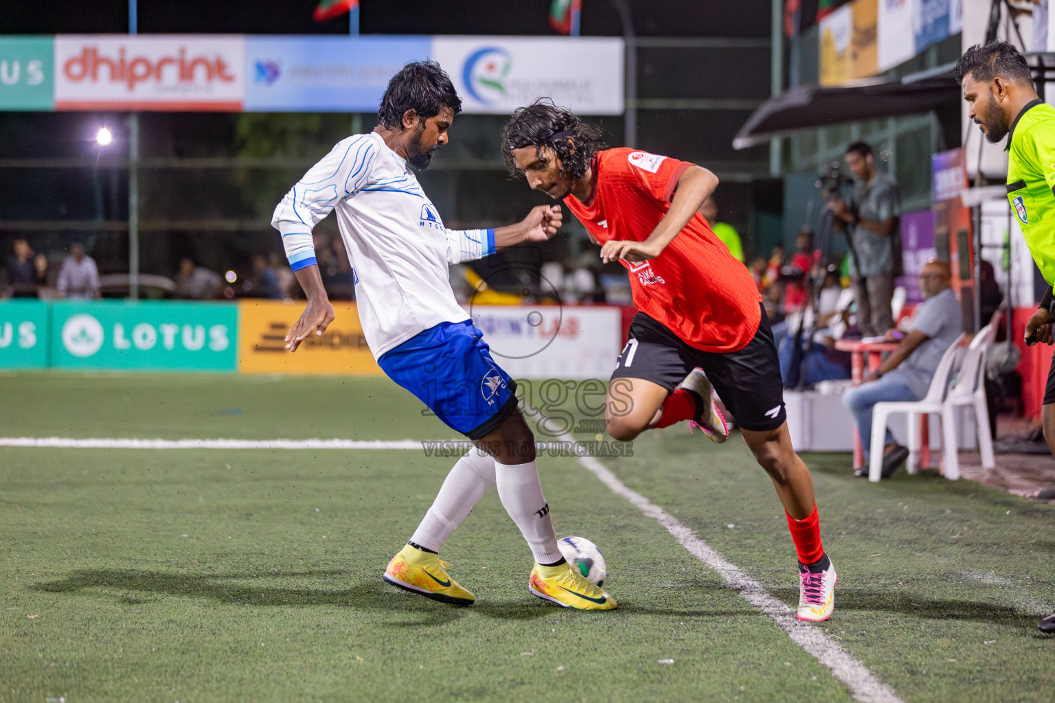 United BML vs Team MTCC in Club Maldives Cup 2024 held in Rehendi Futsal Ground, Hulhumale', Maldives on Saturday, 28th September 2024. 
Photos: Hassan Simah / images.mv