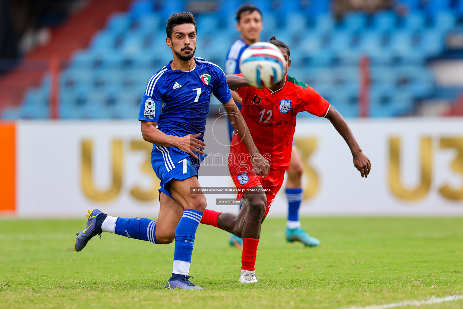 Kuwait vs Bangladesh in the Semi-final of SAFF Championship 2023 held in Sree Kanteerava Stadium, Bengaluru, India, on Saturday, 1st July 2023. Photos: Nausham Waheed, Hassan Simah / images.mv