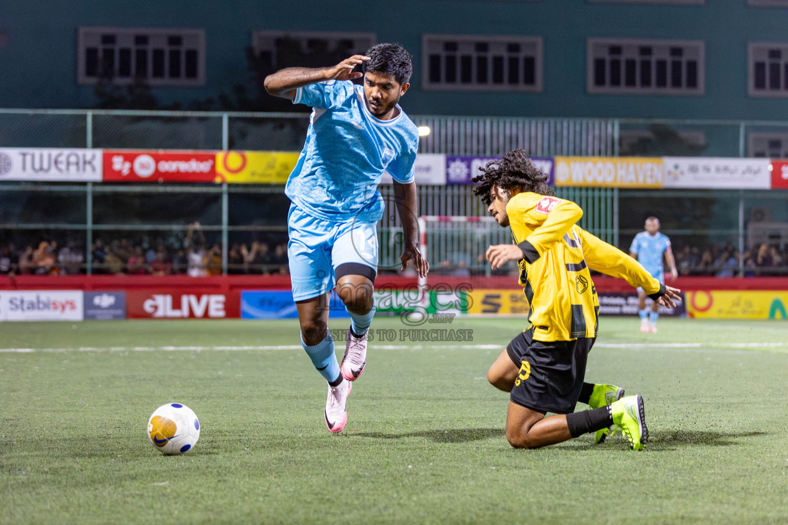 HA Dhidhdhoo vs HA Vashafaru in Day 5 of Golden Futsal Challenge 2025 on Thursday, 9th January 2025, in Hulhumale', Maldives 
Photos: Hassan Simah / images.mv