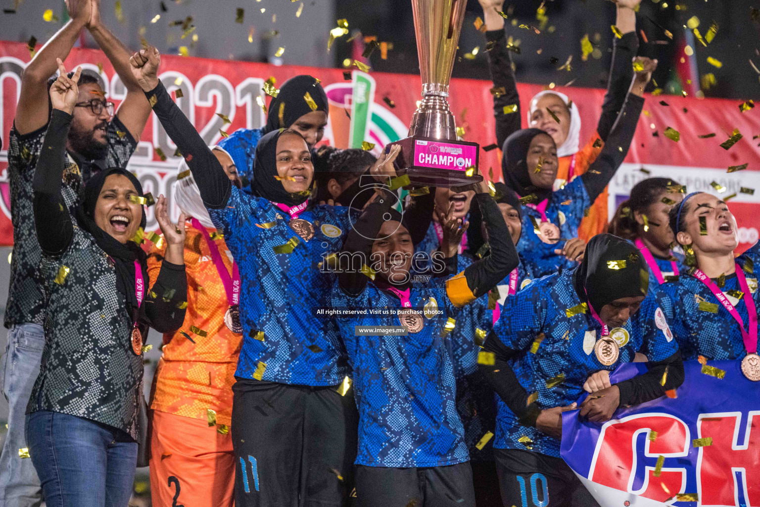 Ports Limited vs WAMCO - in the Finals 18/30 Women's Futsal Fiesta 2021 held in Hulhumale, Maldives on 18 December 2021. Photos by Nausham Waheed & Shuu Abdul Sattar