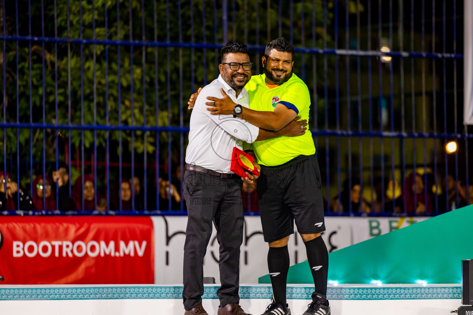 Closing Ceremony of Better in Baa Futsal Fiesta 2025 held in B. Eydhafushi, Maldives on Monday, 17th November 2025. Photos: Nausham Waheed / images.mv